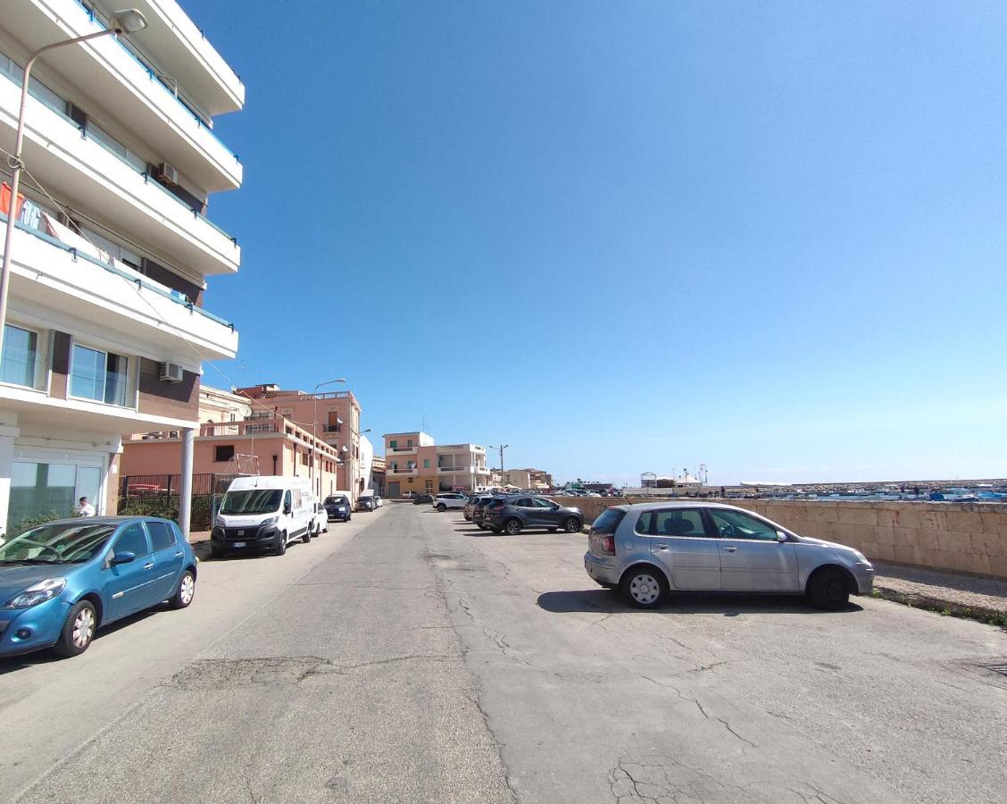 Ciauru I Mari - Elegante Appartamento Ortigia Syrakusa Exteriör bild