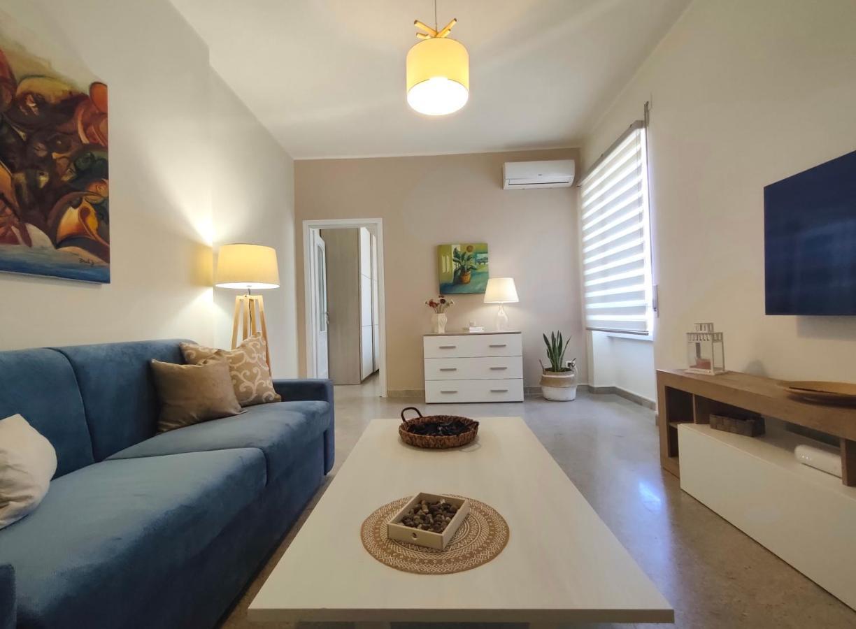 Ciauru I Mari - Elegante Appartamento Ortigia Syrakusa Exteriör bild