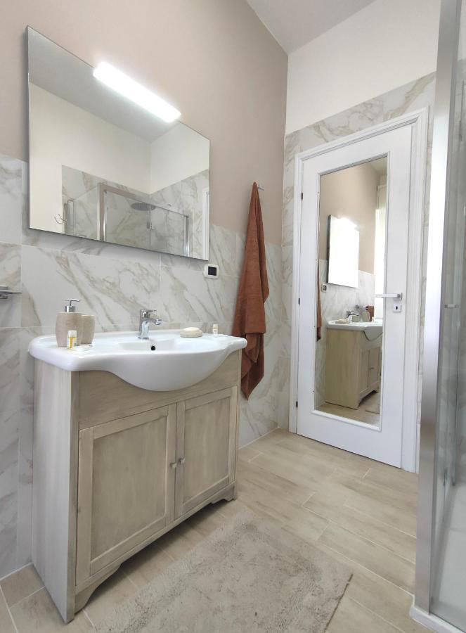 Ciauru I Mari - Elegante Appartamento Ortigia Syrakusa Exteriör bild