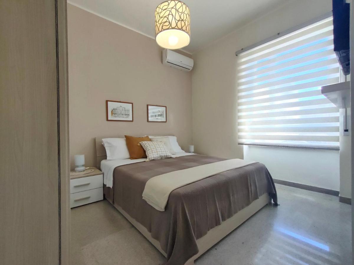Ciauru I Mari - Elegante Appartamento Ortigia Syrakusa Exteriör bild