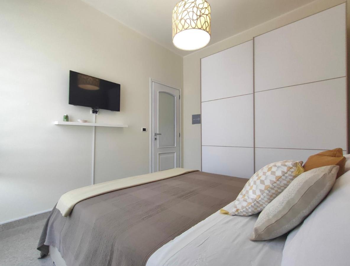 Ciauru I Mari - Elegante Appartamento Ortigia Syrakusa Exteriör bild